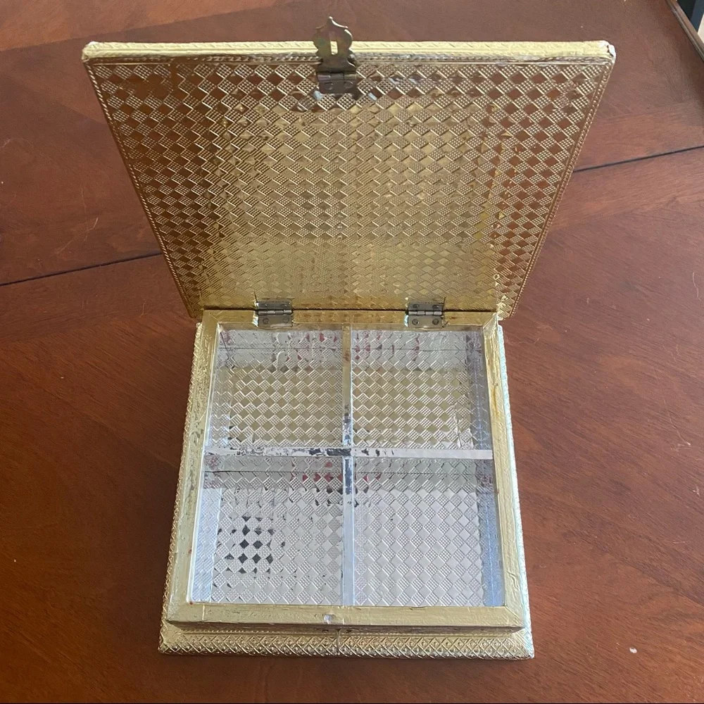 New jewelry organiser